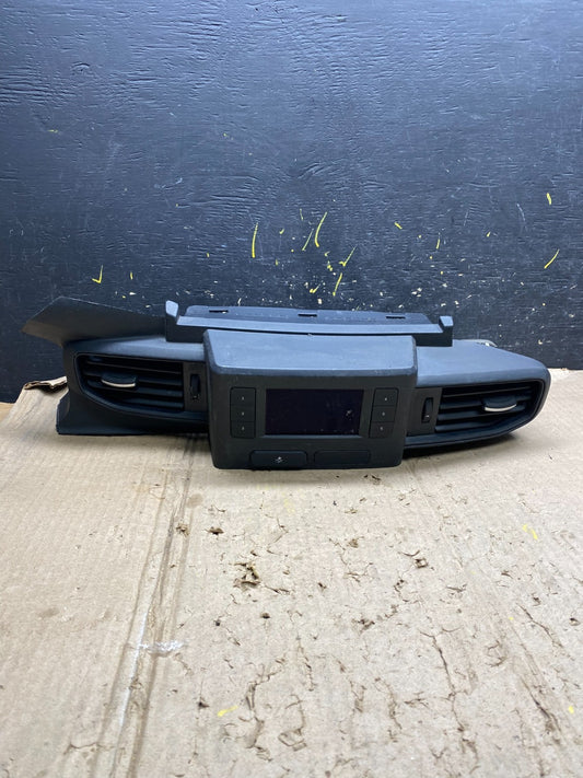 2020 to 2023 Ford  Explorer Console Radio Display Screen Air Vents Oem X6162 DG0