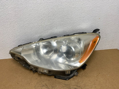 2012 2013 2014 Toyota Prius C Left Driver LH Side Halogen Headlight AC2996 DW0
