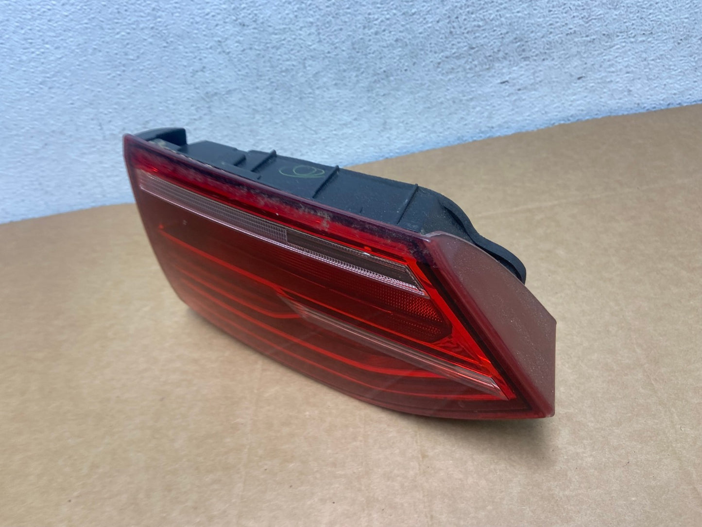 2015-2018 Volkswagen Jetta Hybrid Right Passenger Inner Tail Light AD5270 LK1
