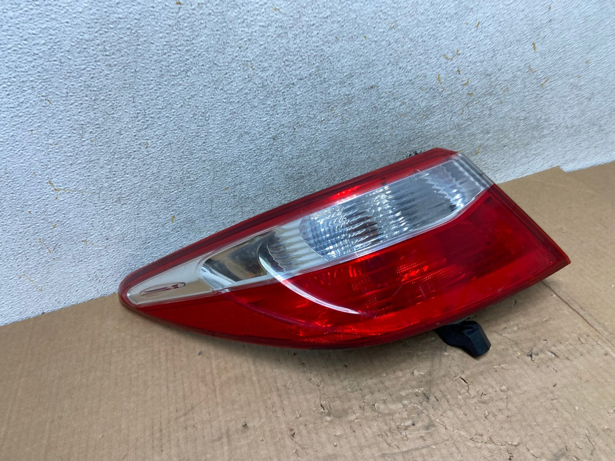 2015 2016 2017 Toyota Camry Left Driver LH Side Tail Light AI5431 LK2