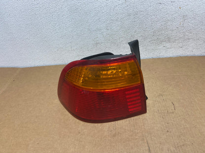 1999 2000 Honda Civic Sedan Left Side Tail Light AD5459 LK0