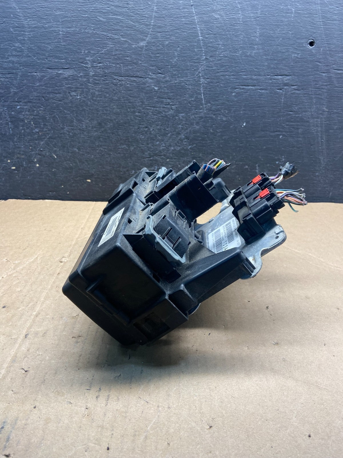 2007 2009 Dodge Durango Fusebox Fuse Box Body BCM Module 04692097AC AF9138 DG3