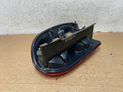 2002 2003 2004 Jeep Liberty Left Driver LH Side Tail Light AH8870 LK4