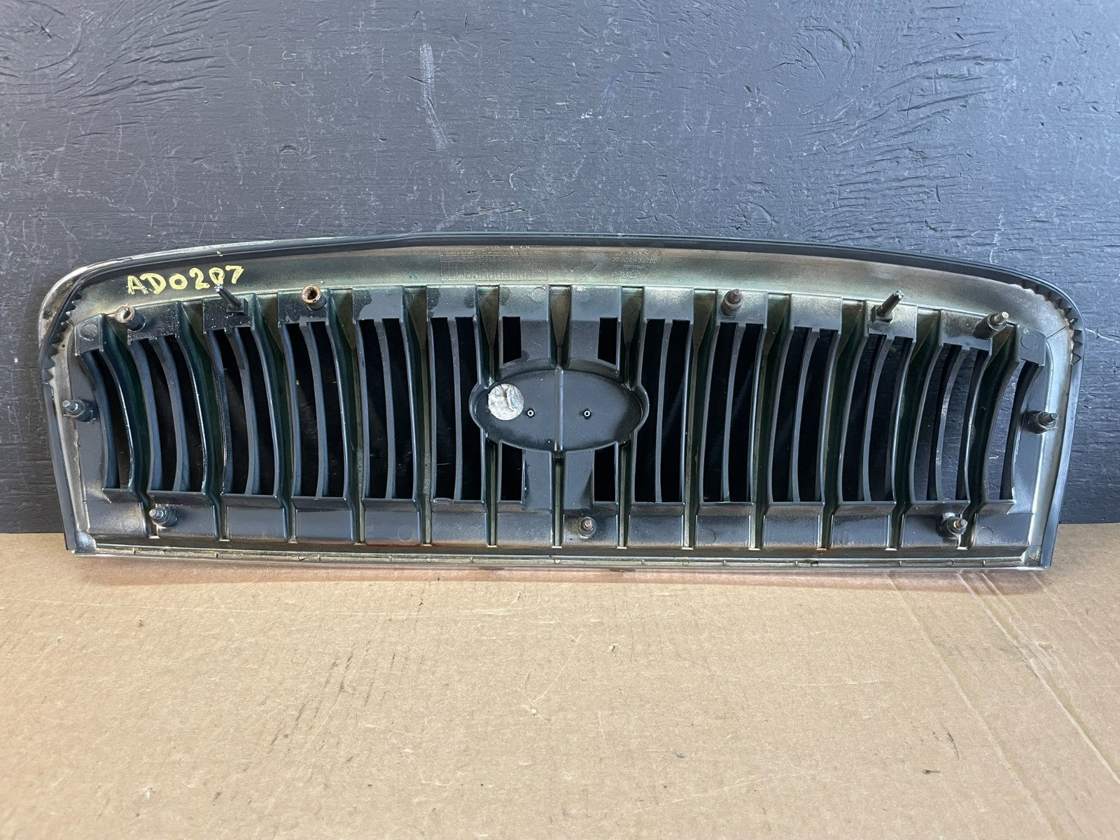 2001 to 2005 Hyundai Sonata Front Upper Grille Grill Bumper AD0207 DG3