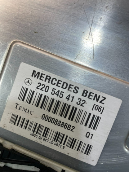 2000 - 2006 Mercedes S550 Suspension Control Unit 2205454132 V2250 DG3