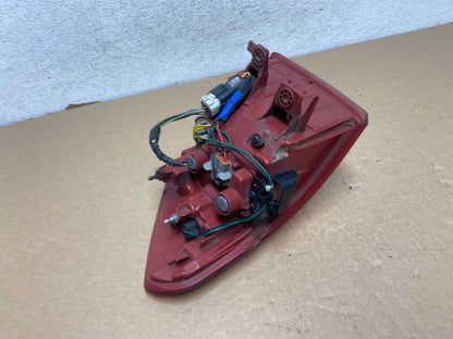 2016 to 2018 Kia Sedona Left Driver Side Tail Light AF7309 DW5