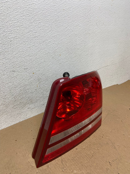 2008 2009 2010 Dodge Avenger Right Passenger Rh Side Tail Light AD6532 LK2
