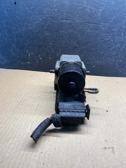 2006 2007 Ford E250 E350 Anti-Lock ABS Antilock Brake Pump AH1614 DG3