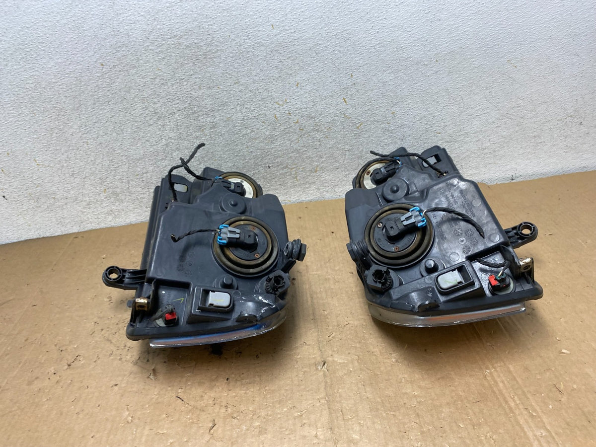 2008 to 2014 Dodge Avenger Left+Right Side Set Halogen Headlights AI9388 LK9