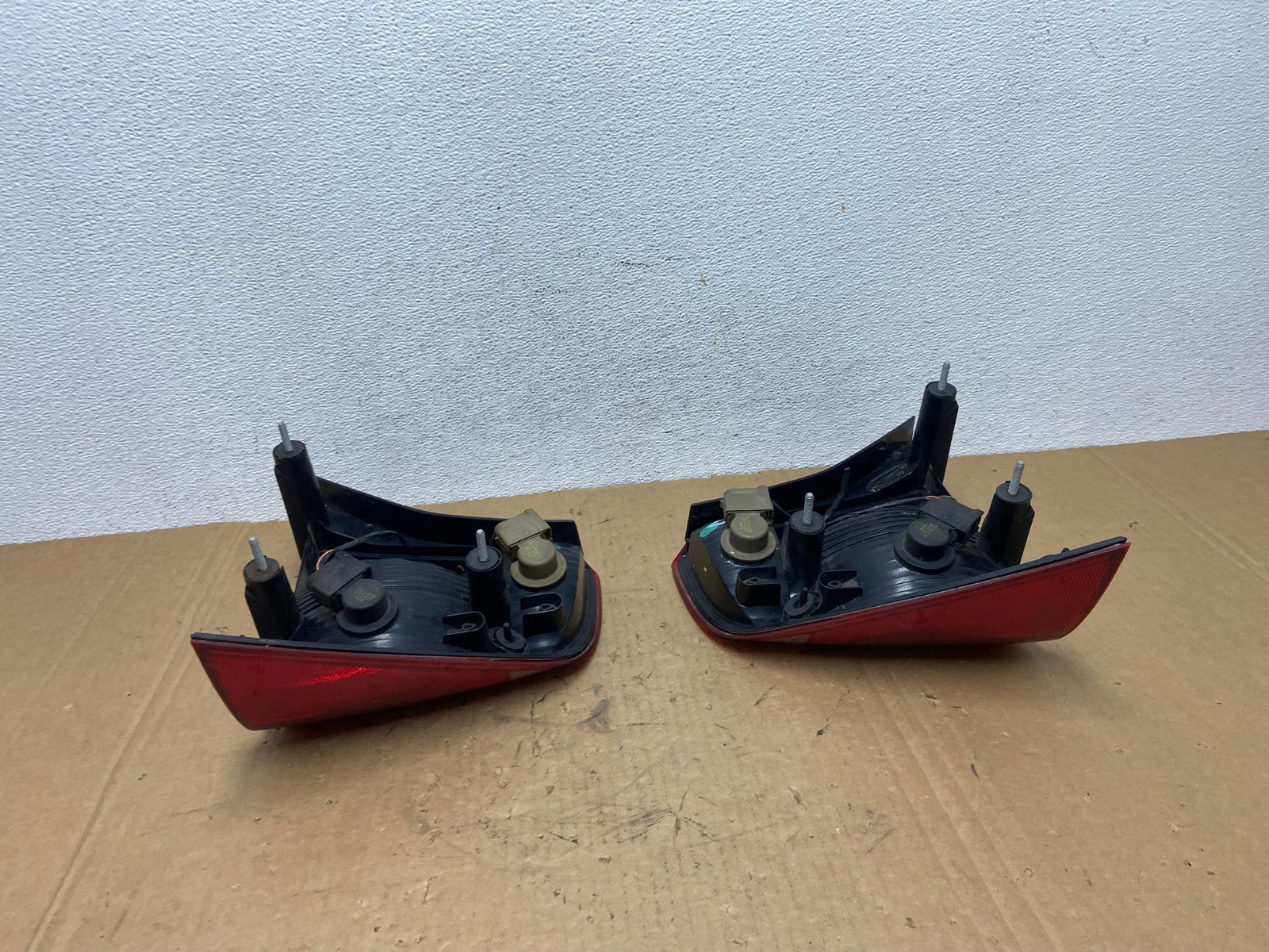 2005 2006 2007 Ford Focus Sedan Left Right Side Tail Lights AD3191 LK7