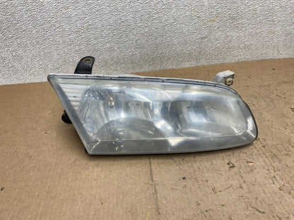 2000 to 2001 Toyota Camry Sedan Right Headlight Clear Lens Oem W9280 DW0