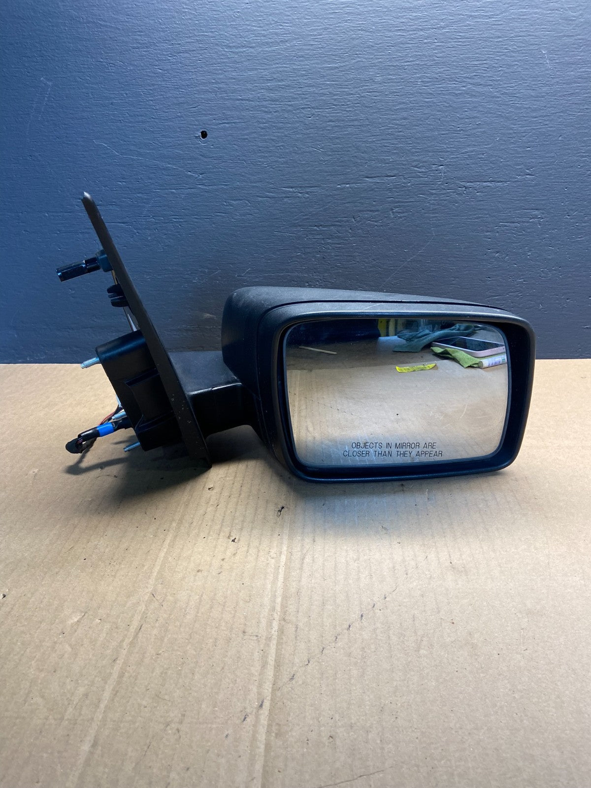 2008 to 2010 Land Rover LR2 Right Passenger RH Side Door Power Mirror  AB4281 MS9