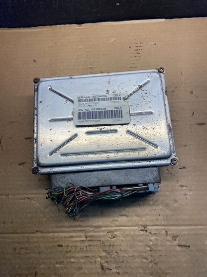 1999 2000 Chevrolet Silverado Engine Control Module ECM ECU 09354896 AD9389 DG0