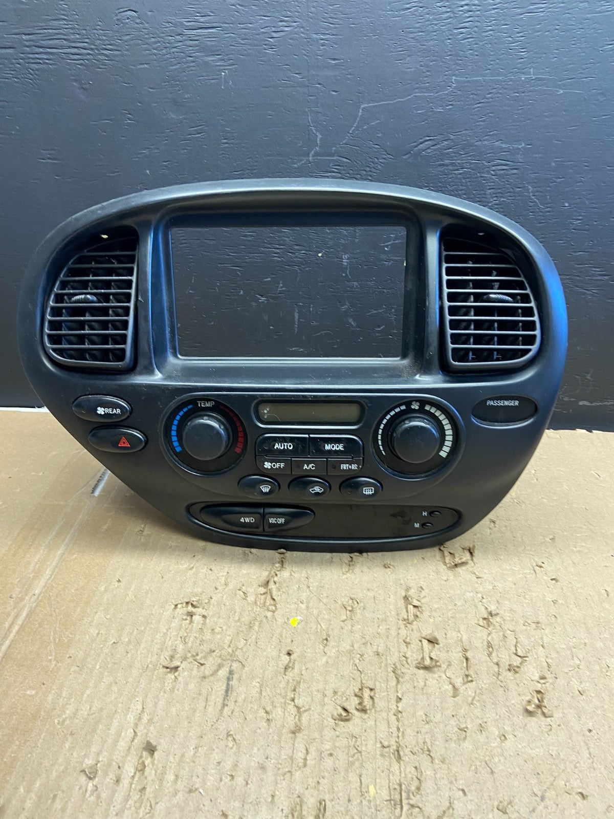 2001 to 2004 Toyota Sequoia AC Temp Heater Climate Control Bezel AB5807 DG0