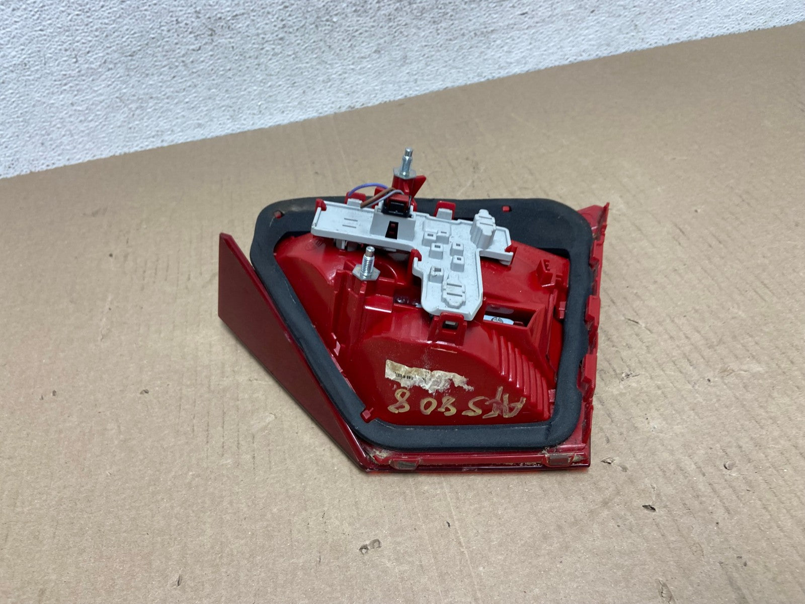 2012 to 2015 Volkswagen Passat Left Driver Lh Inner Tail light AF5808 LK5
