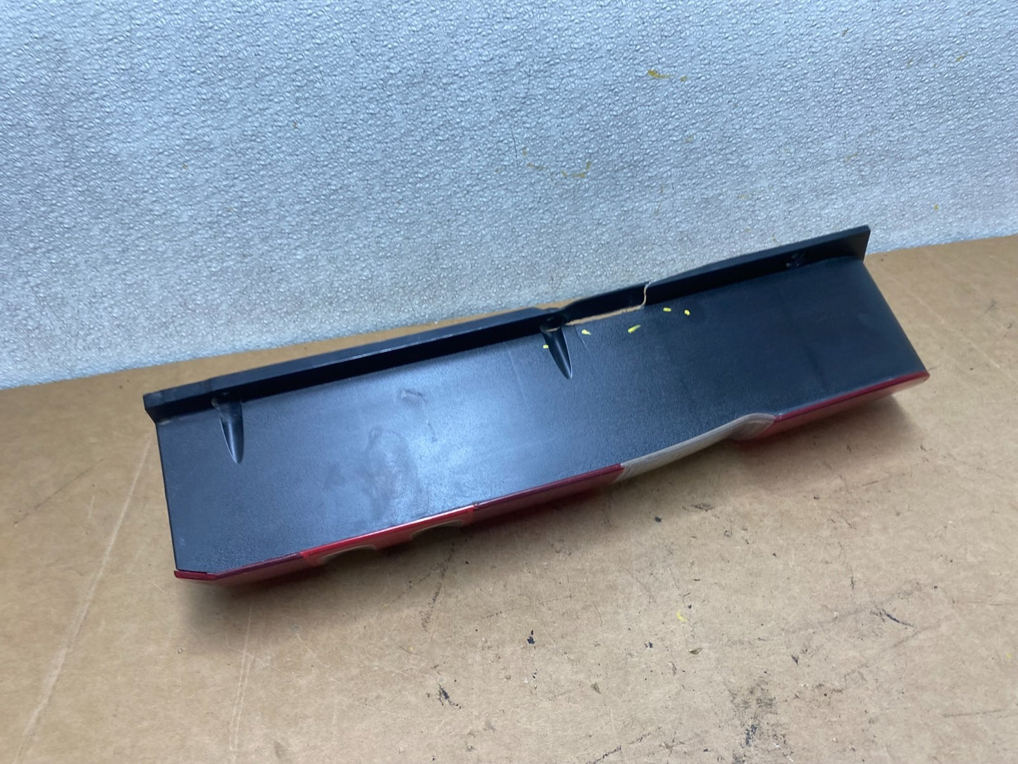 2010-2018 Mercedes Sprinter Right Passenger Rh Tail Light X4922 DW6