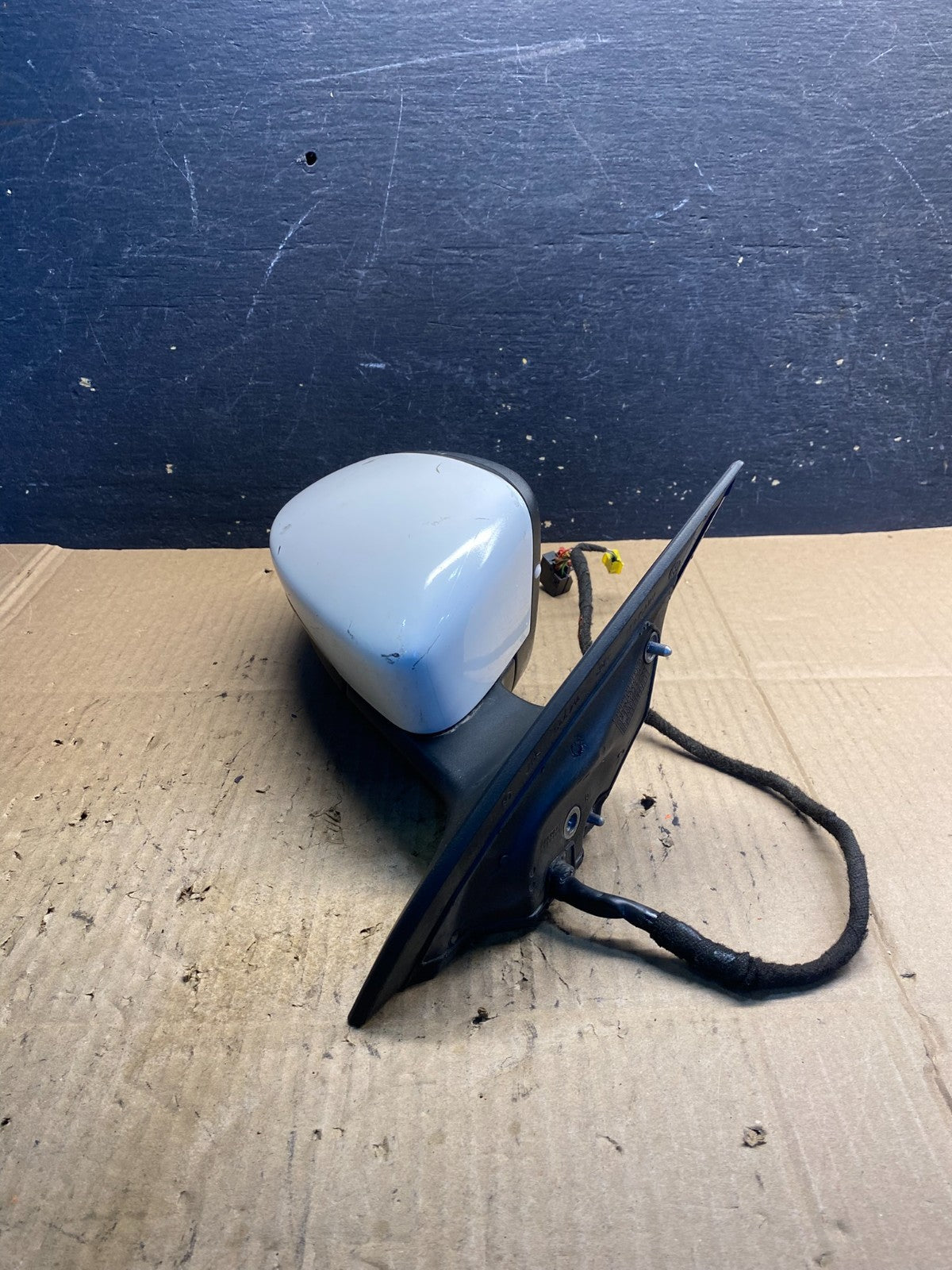 2013 to 2017 Volkswagen CC Right Passenger Power Door View Mirror OEM ab0767  DG2