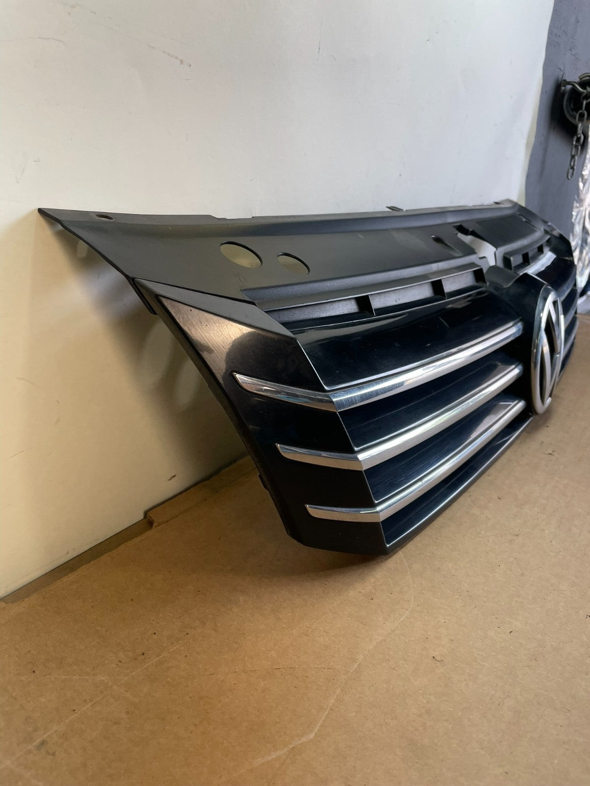 2012 to 2015 Volkswagen Passat Front Upper Grill Grille Aftermarket AD0041 DG2