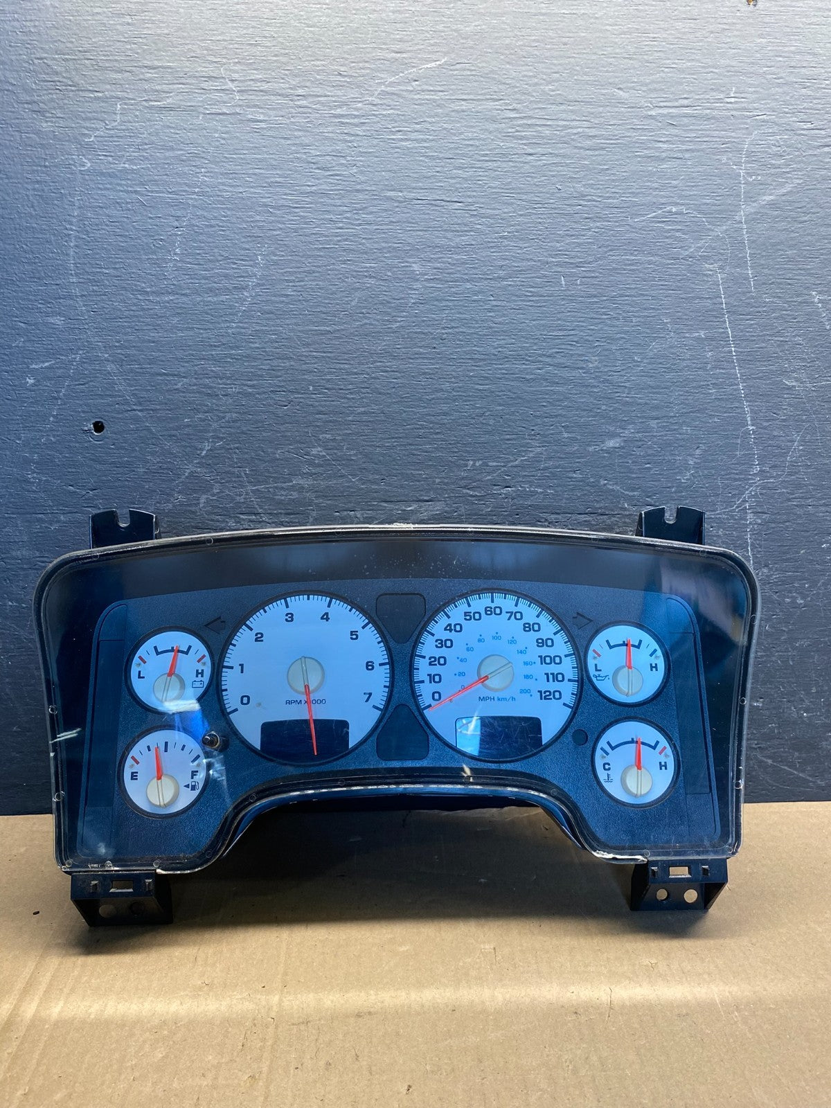 2006 - 2008 Dodge Ram 1500 Instrument Speedometer Gauge Cluster AE7594 DG0