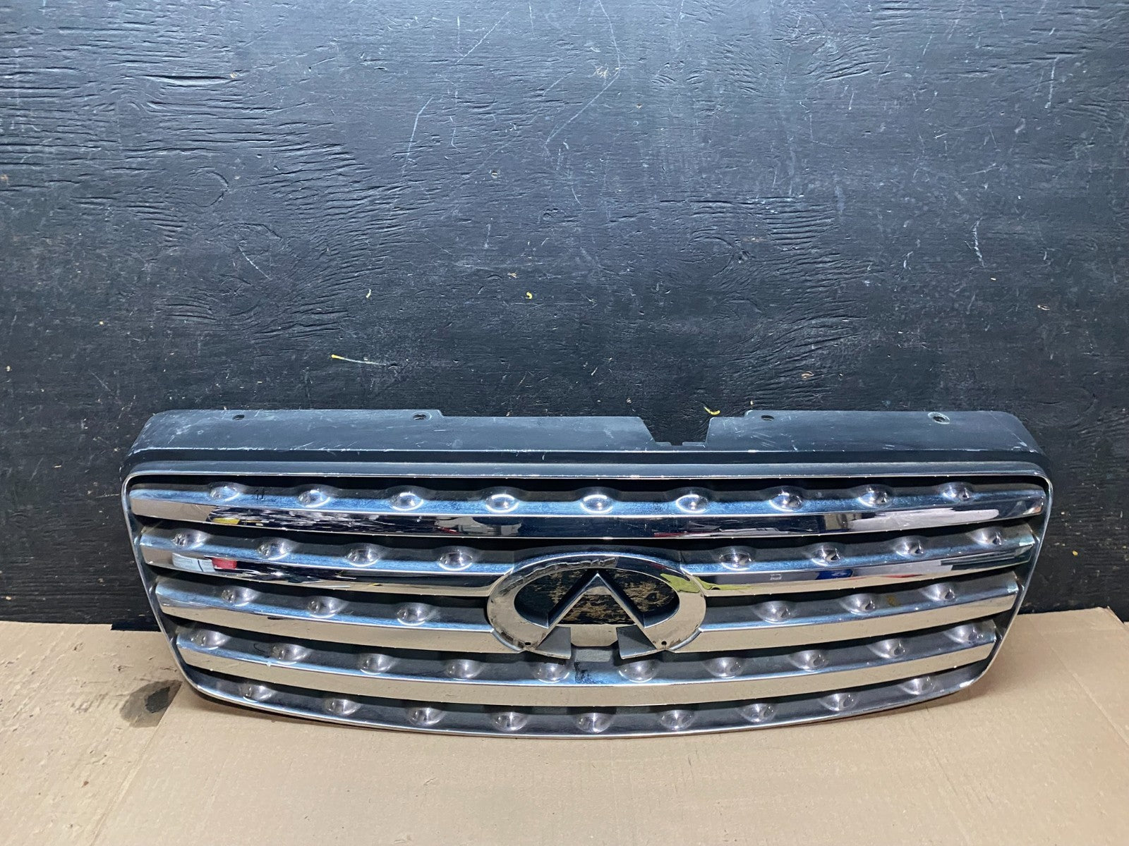 2006 2007 2008 Infiniti Fx35 Front Upper Grill Grille W/ Emblem OEM X3638 DG0