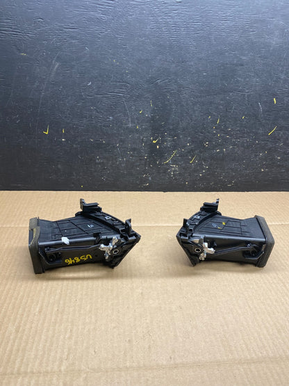 2014 2015  Kia Sorento Front Dash Left+Right Set Side A/C Air Vent U5846 DG5