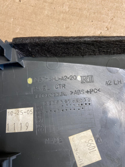 2005 to 2010 Honda Odyssey Radio Climate Control Dash Trim Bezel AH3683 DG4