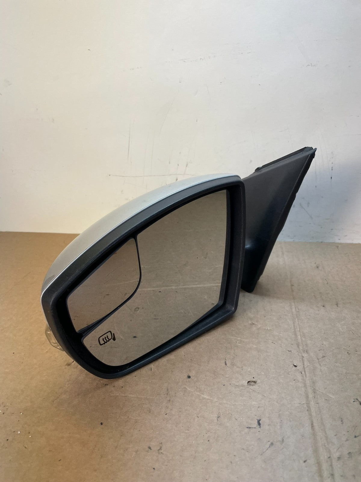 2015 to 2018 Ford Focus Left Driver View Door Turn Signal Mirror AH6374 PS2