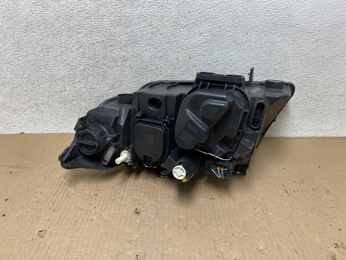 2009-2011 BMW 3 Series 328i 4/D Sedan Headlight Halogen Right Passenger AH58316