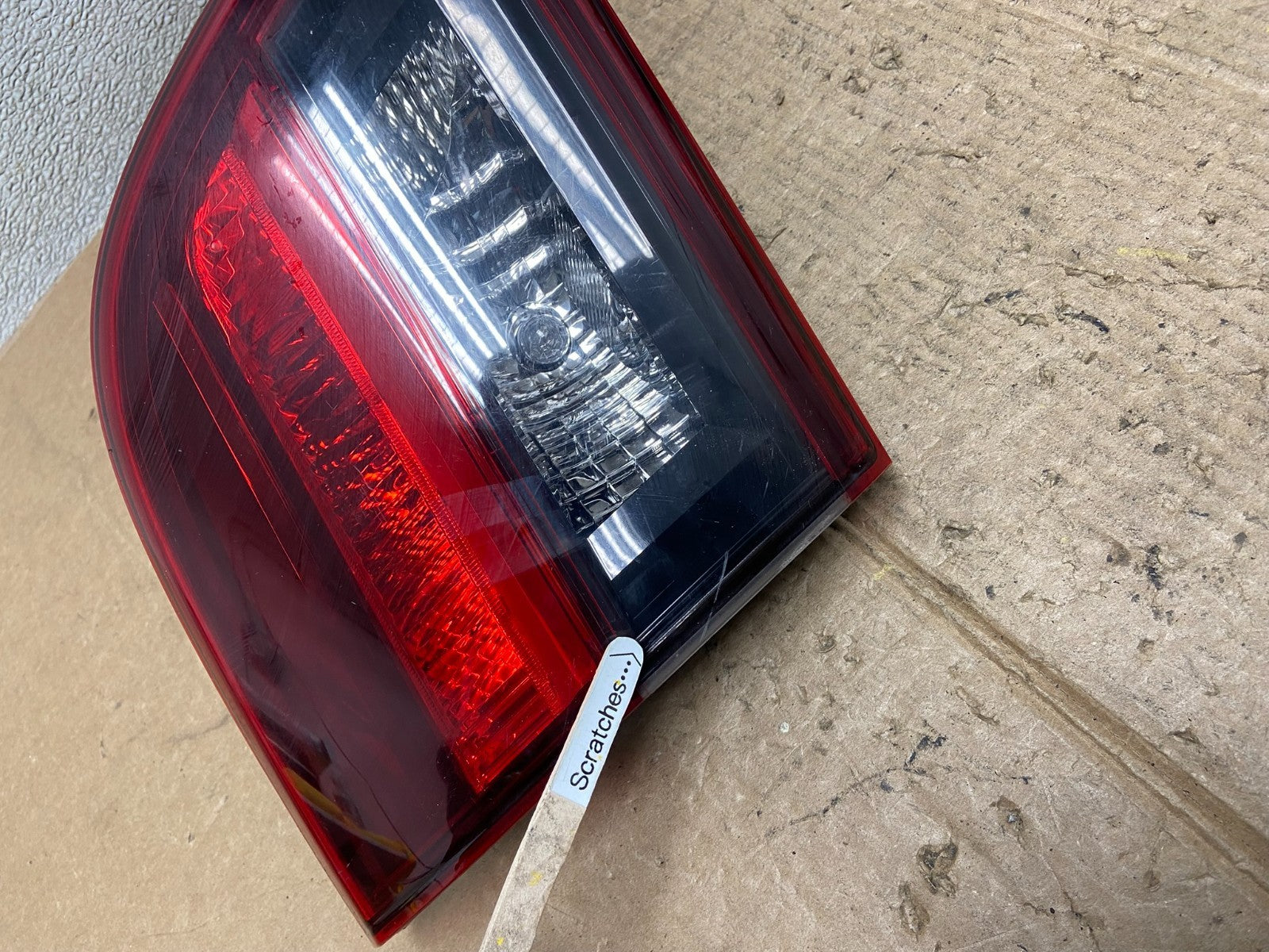2013 2014 2015 Mazda CX-9 Left Driver LH Side Inner Tail Light Oem AA3796 DW3