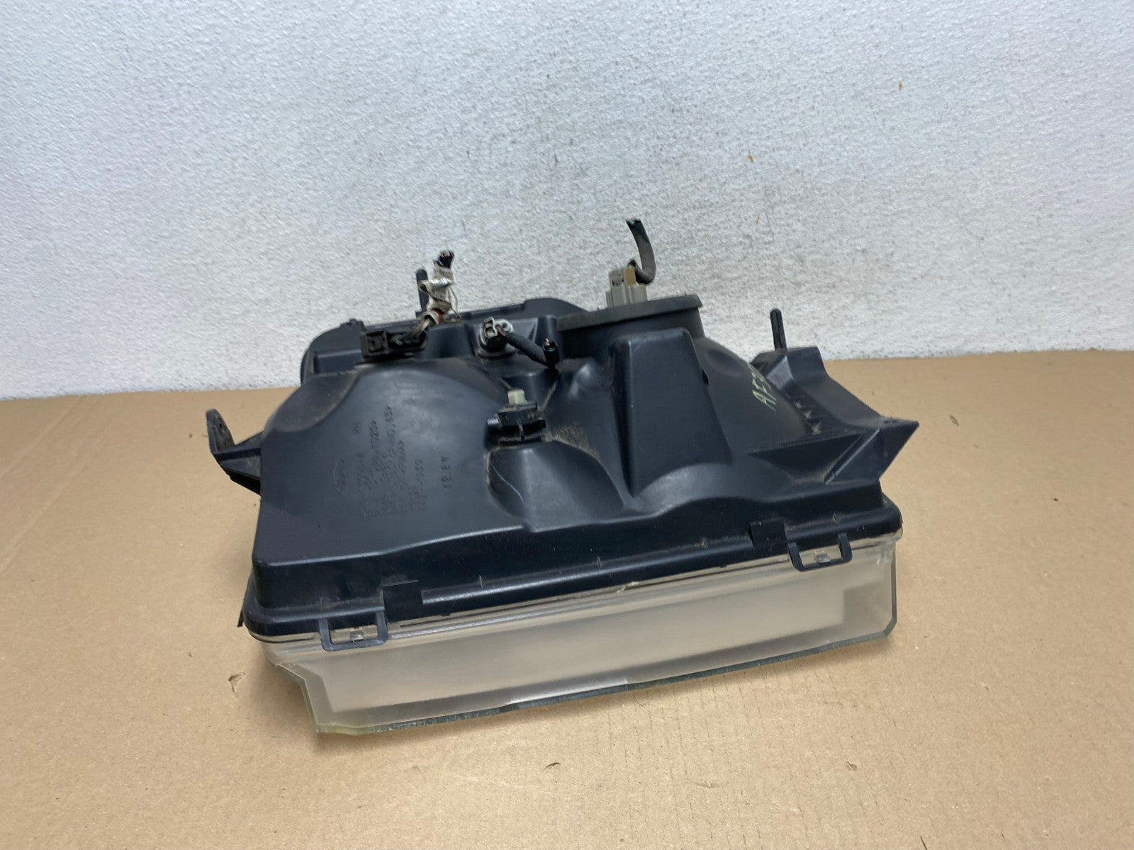 2008-2014 Ford Econoline E150 E250 E350 Right Passenger Headlight AF3031 LK6