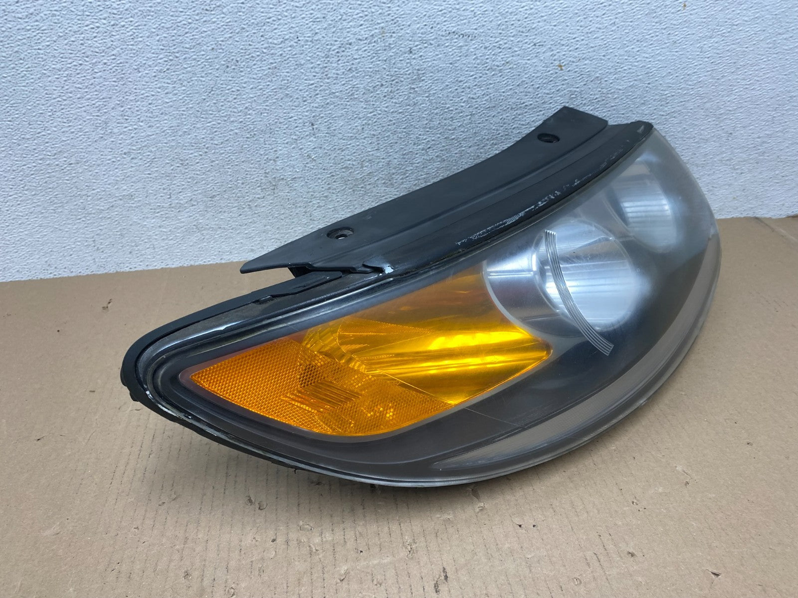 2007 2008 2009 Hyundai Santa Fe Right Passenger Halogen Headlight AE7260 DW2