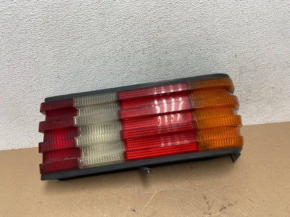 1986 to 1991 Mercedes-Benz W126 Right Passenger Side Tail Light AF4446 LK0