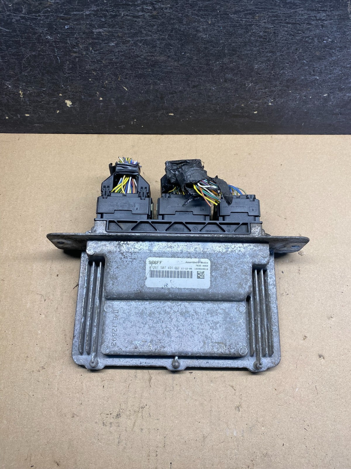 2011 2012 Ford Van E150 E250 5.4L Engine Control Module ECU AI5294 DG0