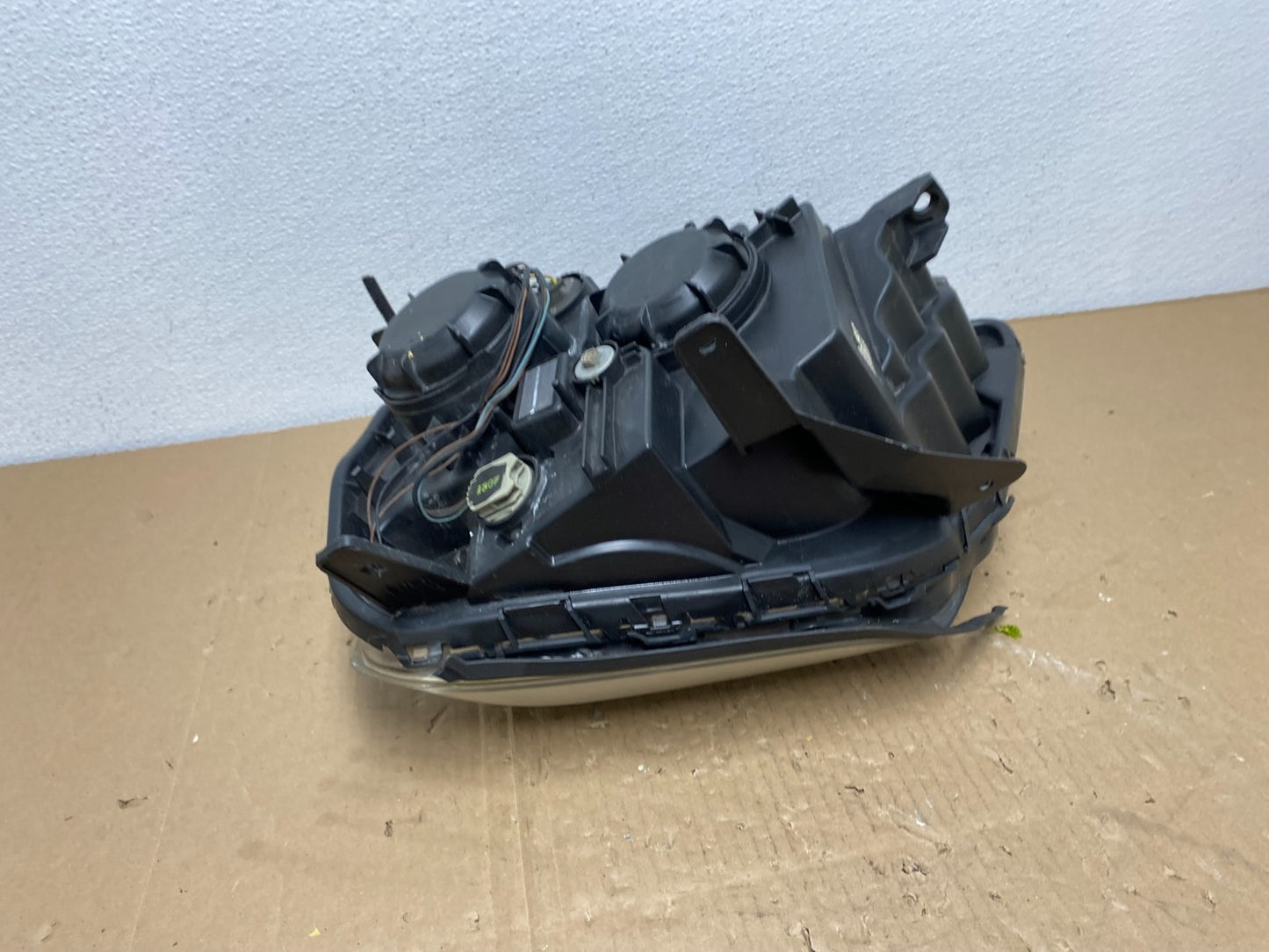 2010 to 2015 GMC Terrain Halogen Passenger Right Rh Side Headlight Oem AB6982 DW6