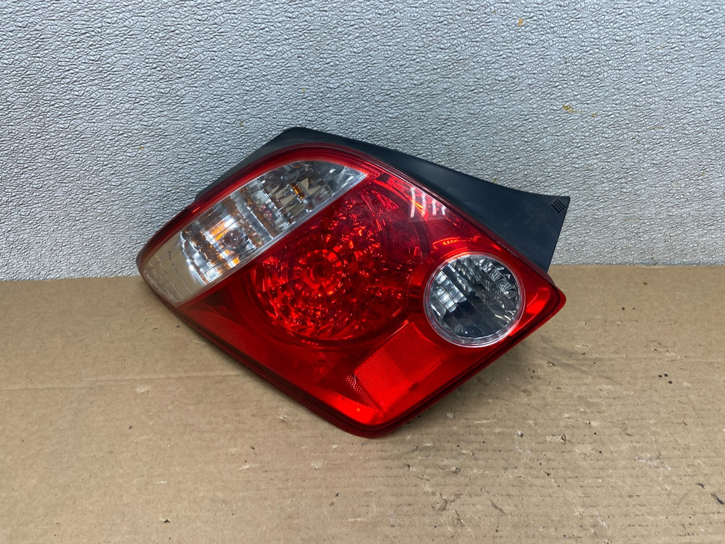 2006 Scion XA Left Driver LH Side Tail Light OEM AB4500 LK0