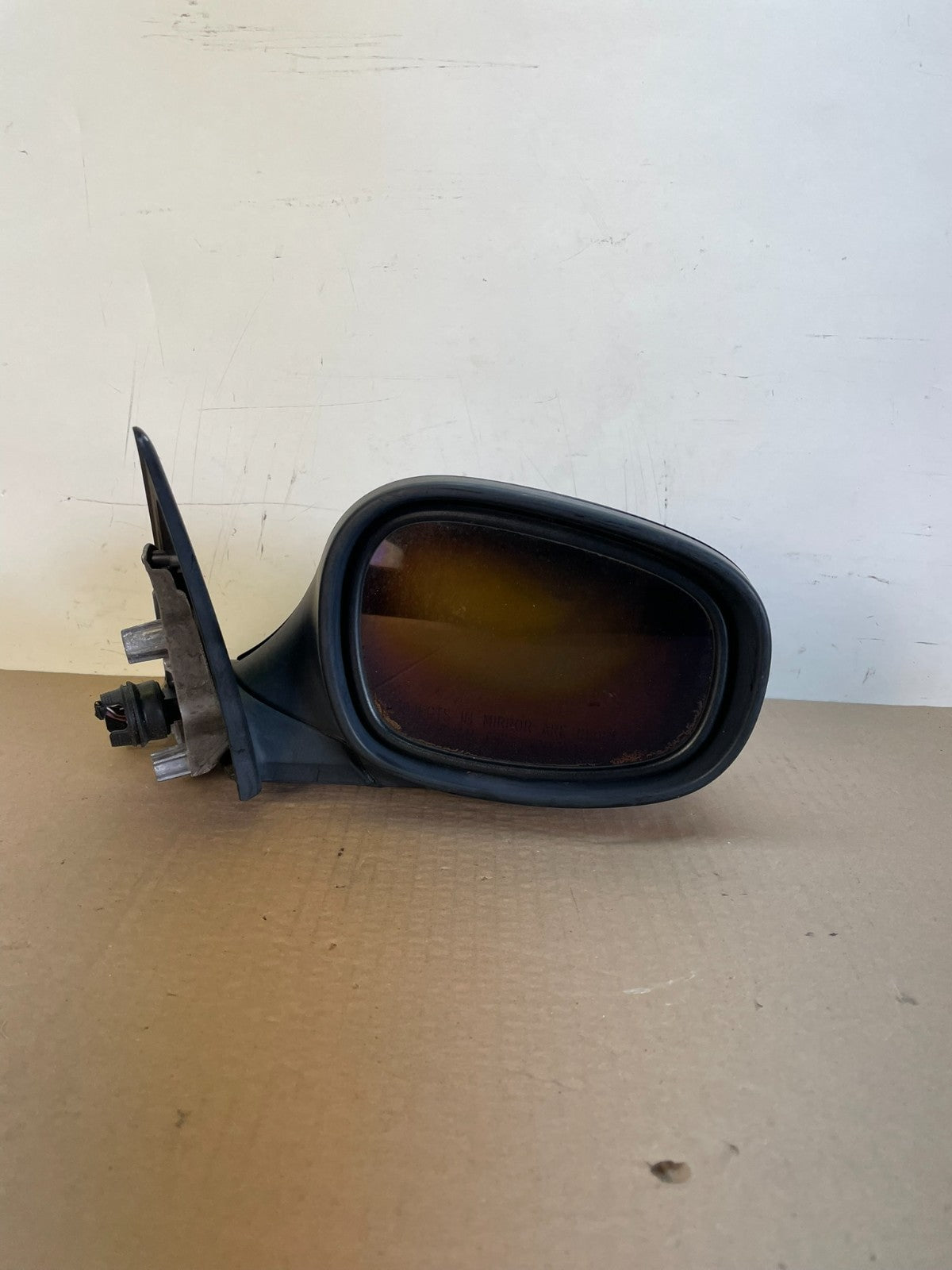 2009 to 2011 BMW 328i 335i Right Passenger Side View Door Mirror AH6495 DG3
