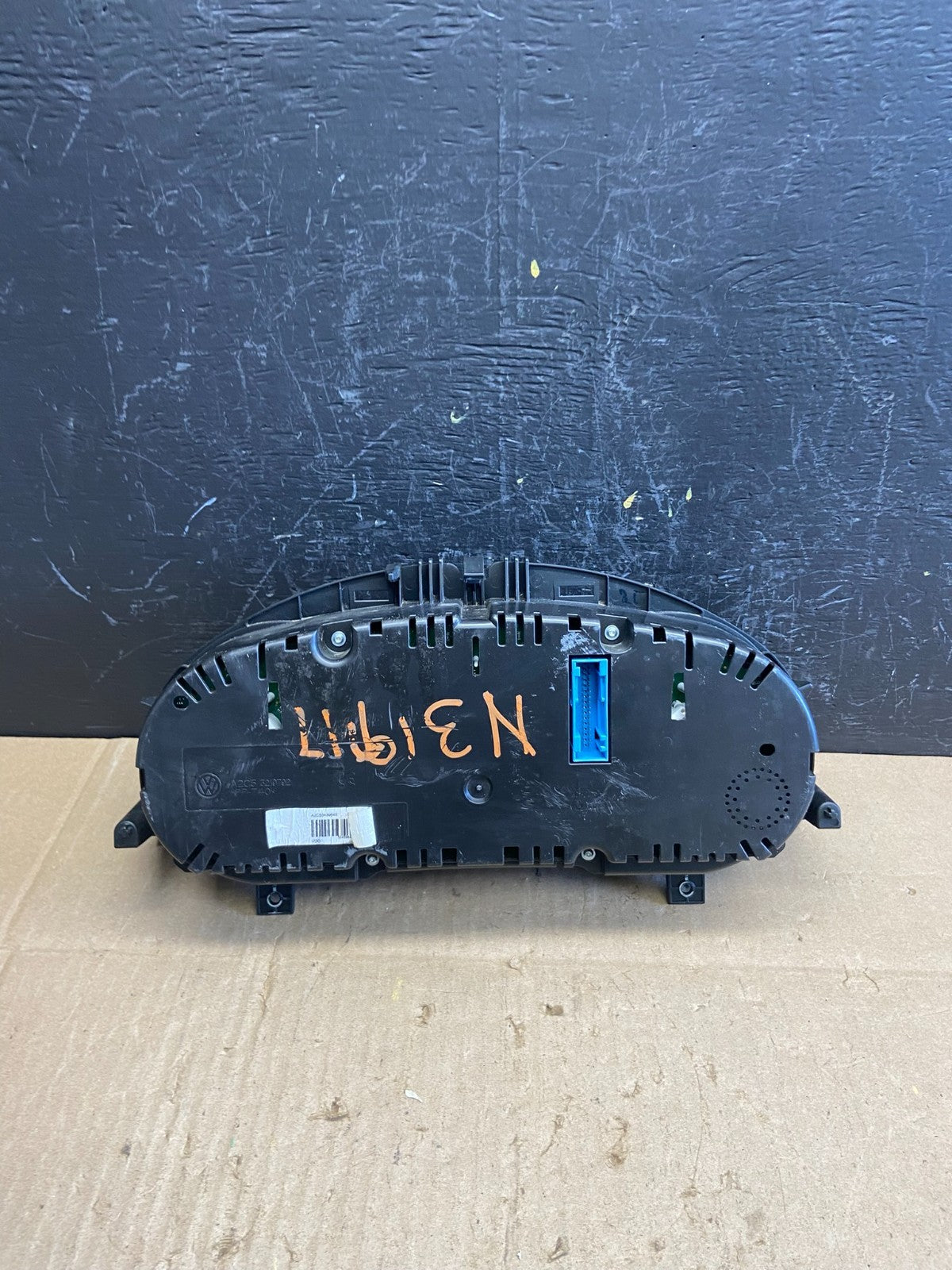 2009 2010 Volkswagen CC Dashboard Speedometer Cluster Gauge ab9838 DG4