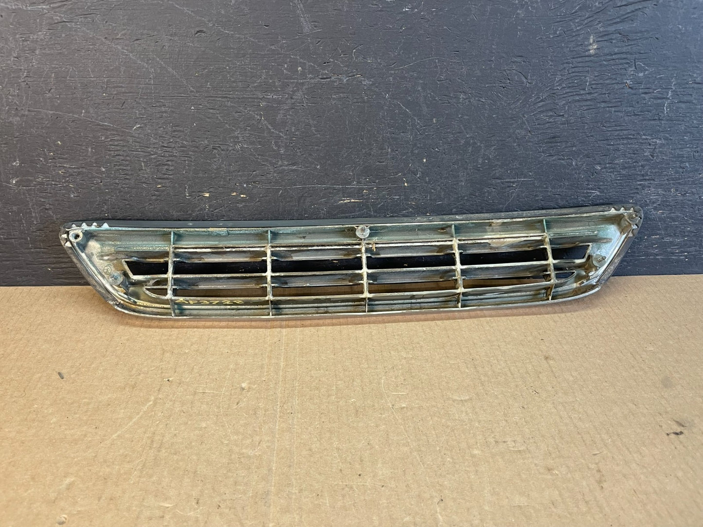 1997 to 1999 Lexus ES300 Front Grill Grille AF3728 DG3