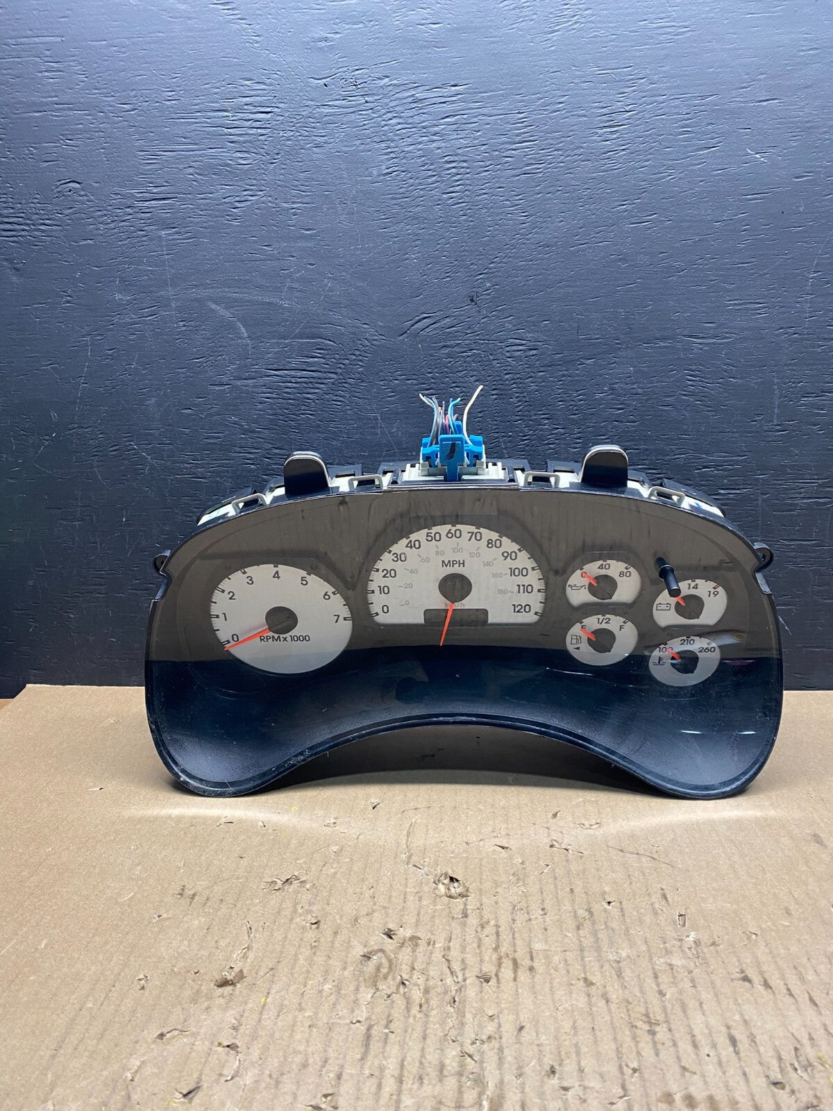2003 2004 2005 Chevrolet Trailblazer Speedometer Cluster Gauge G4255 OEM DG10