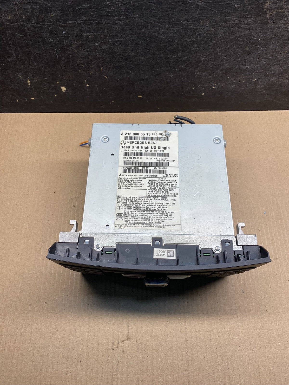 2010-2011 Mercedes W212 E350 E550 Stereo CD Changer Radio a2129006513 AI5316 DG3