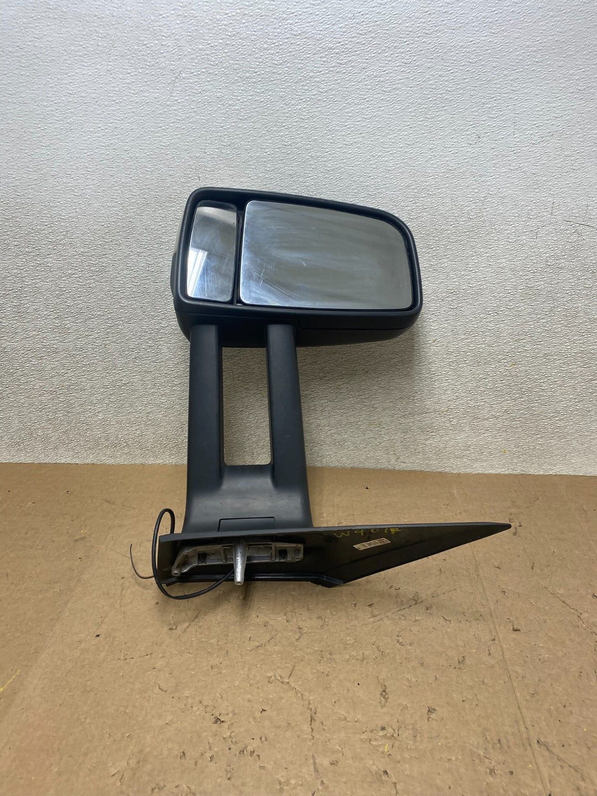 2007 to 2018 Mercedes-Benz Sprinter Left Driver Side View Door Mirror W9017 DW3