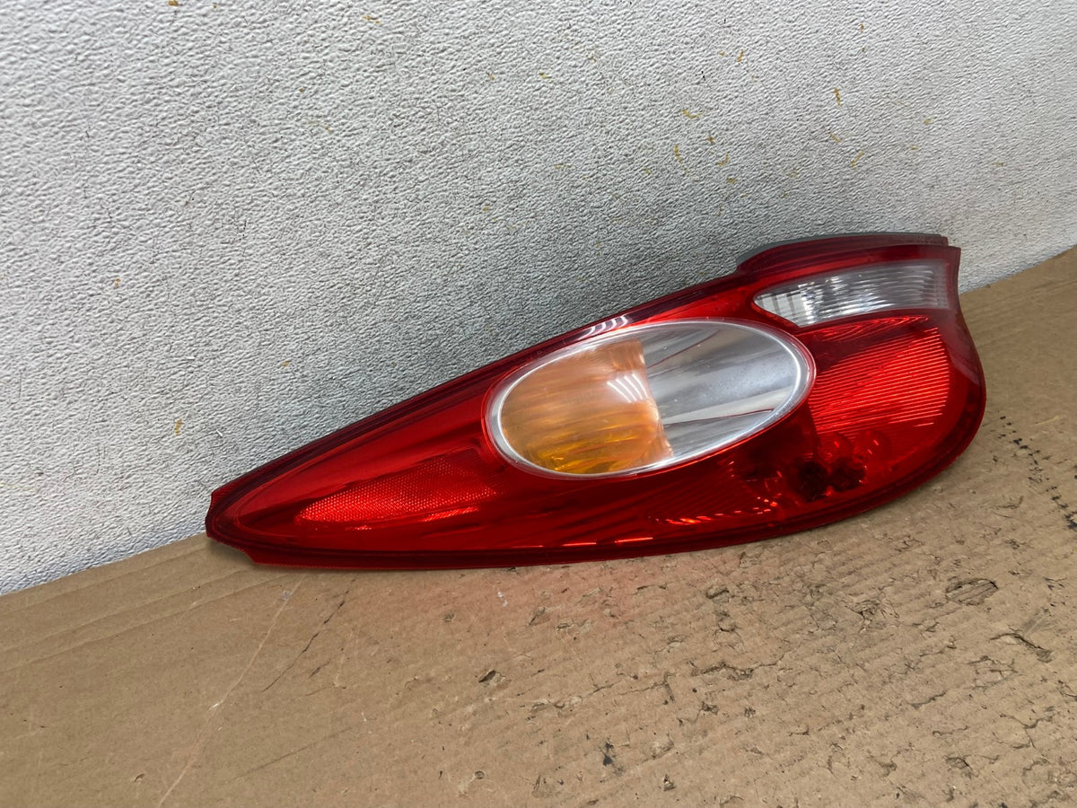 2004 2005 2006 Toyota Solara Left Driver Lh Side Tail Light AH9293 LK1
