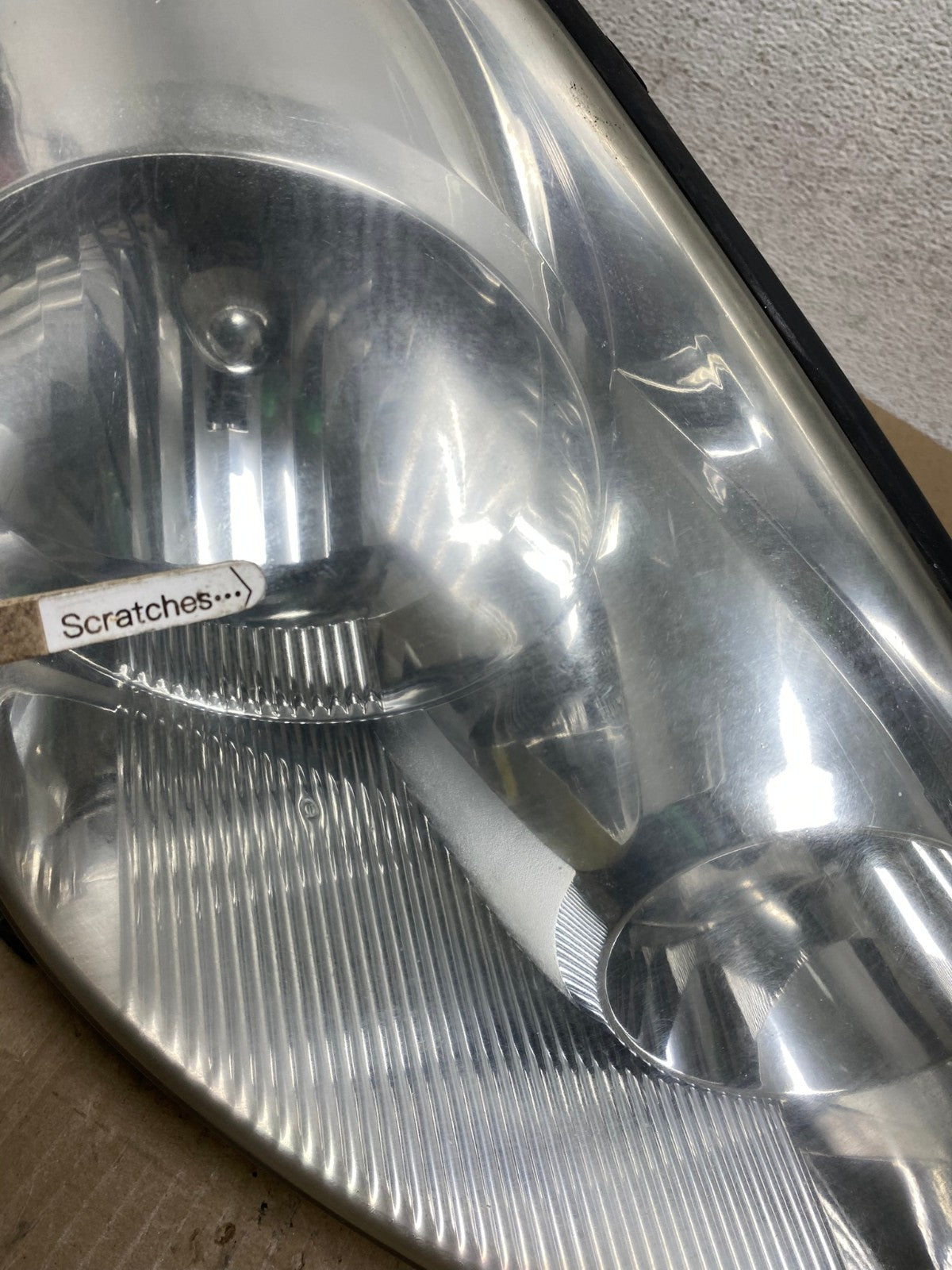 2006 to 2010 Toyota Sienna Right Passenger Rh Side Headlight Halogen AE7092 LK3