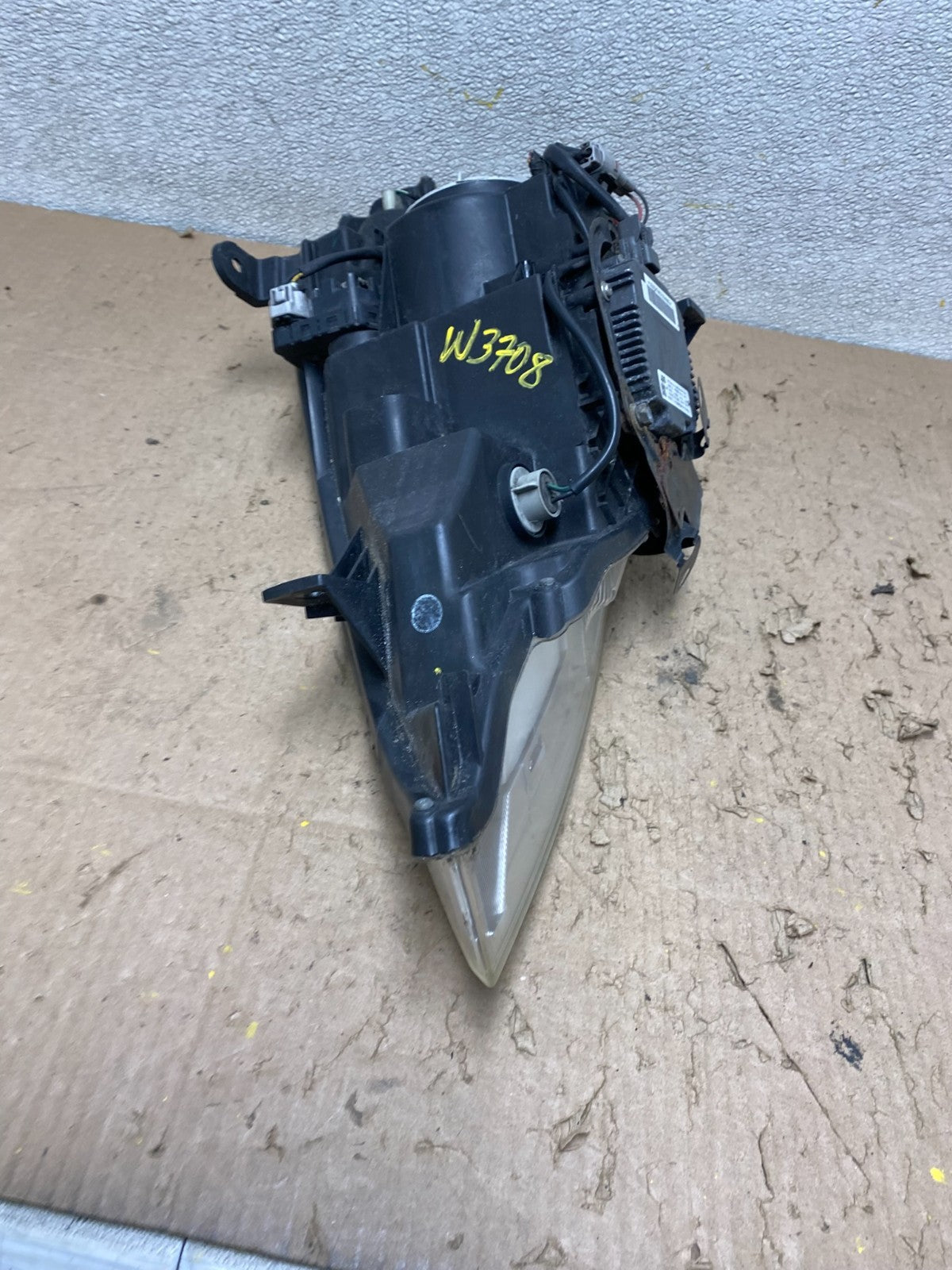 2003 to 2007 Nissan Murano Headlight Xenon HID Right Passenger Oem W3708 DW8