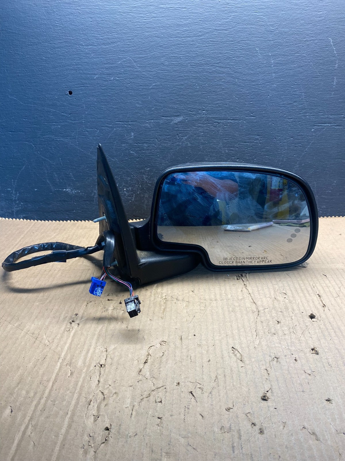 2003-2006 Chevrolet Tahoe Suburban Right Passenger Turn Door Mirror AC7914 DG9