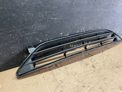 2017 to 2021 Nissan X-Trail Front Lower Grille Grill OEM 62254-6FR0A Z59231