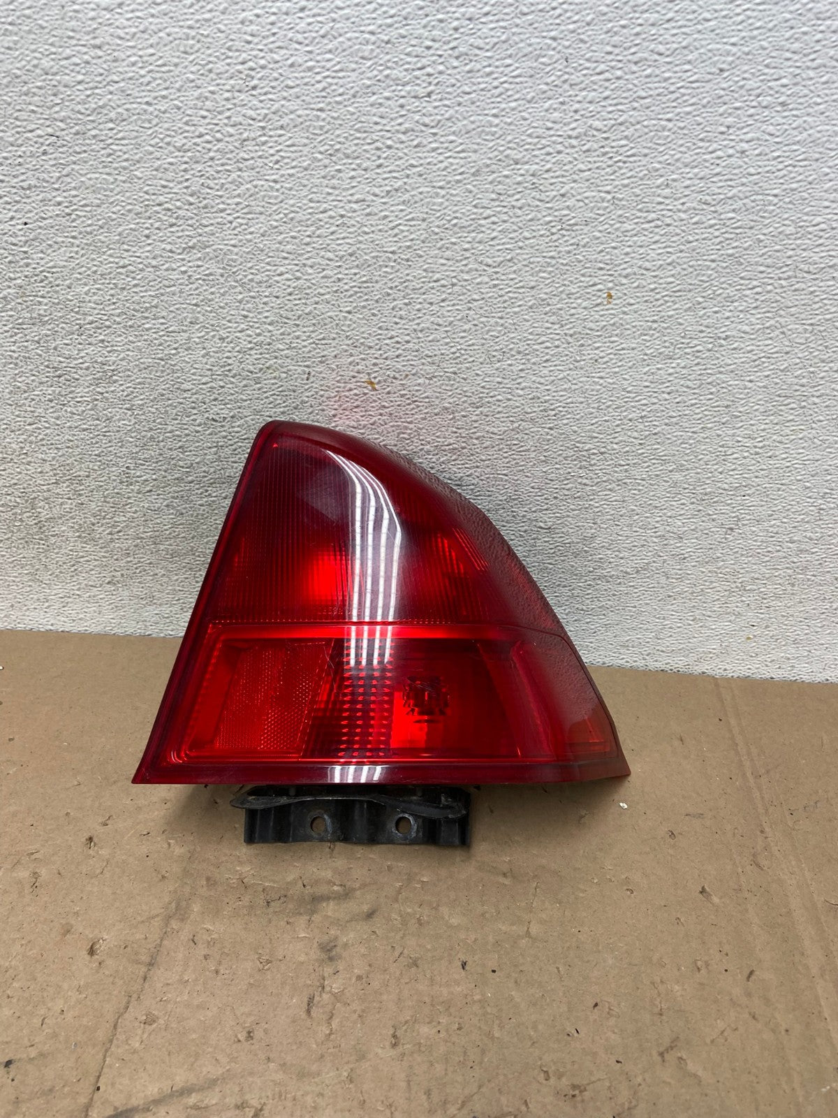 2001 2002 Honda Civic Sedan Right Passenger Rh Side Tail Light AG5417 LK0