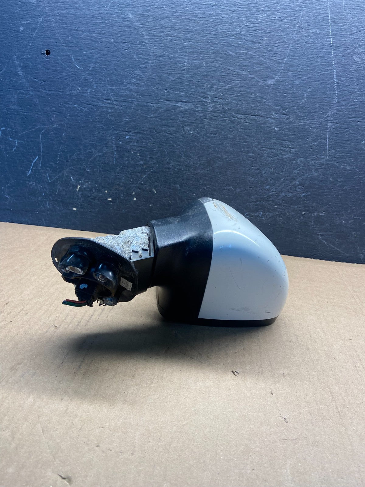2012 - 2017 Kia Rio Right Passenger Turn Signal View Door Mirror AF9174 DG3
