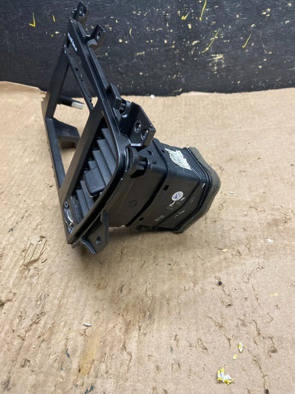 2011 2012 2013 Kia Optima Front  Dash Radio Bezel Trim Air Vent OEM z2045 DG2