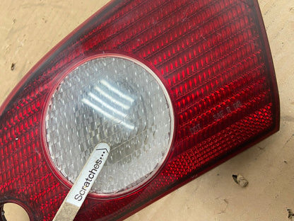 2001 2002 Toyota Corolla Right Passenger RH Side Inner Tail light AD4220 LK3